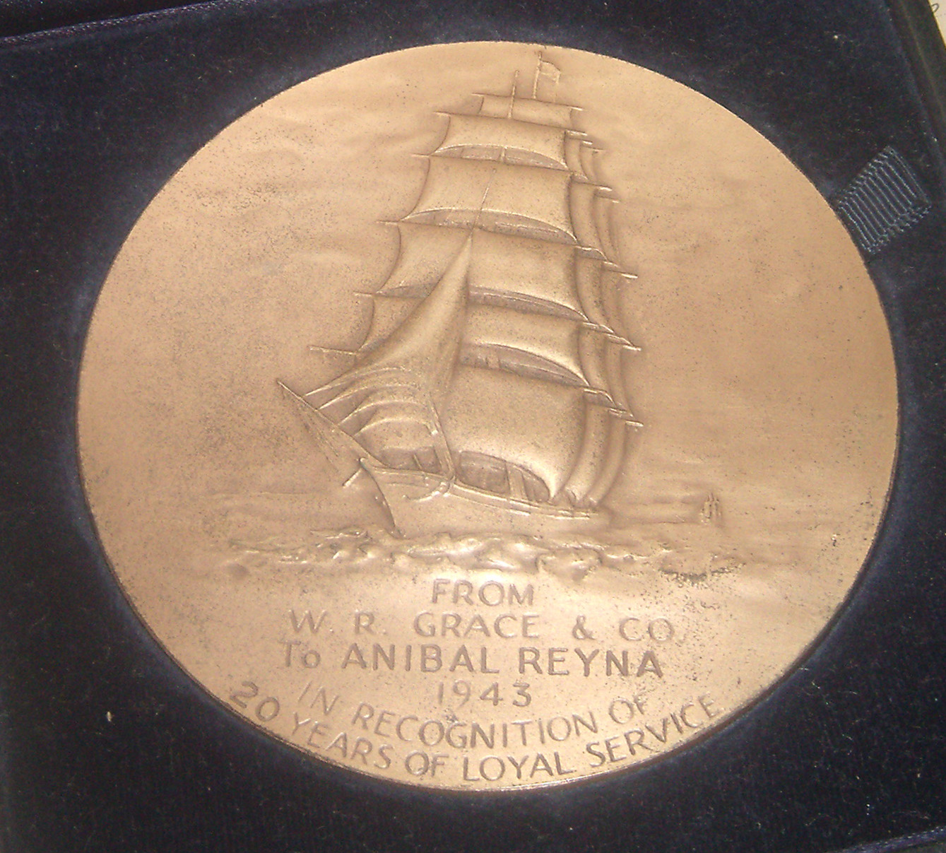 Reconocimiento de la W. R. Grace & Co. a 
su colaborador Aníbal Reyna Castillo, 1943. Aníbal Reyna Castillo
